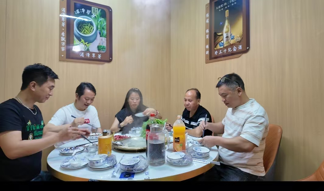 9c5d01301de984cd6f9ef798fa4f88cd.jpg